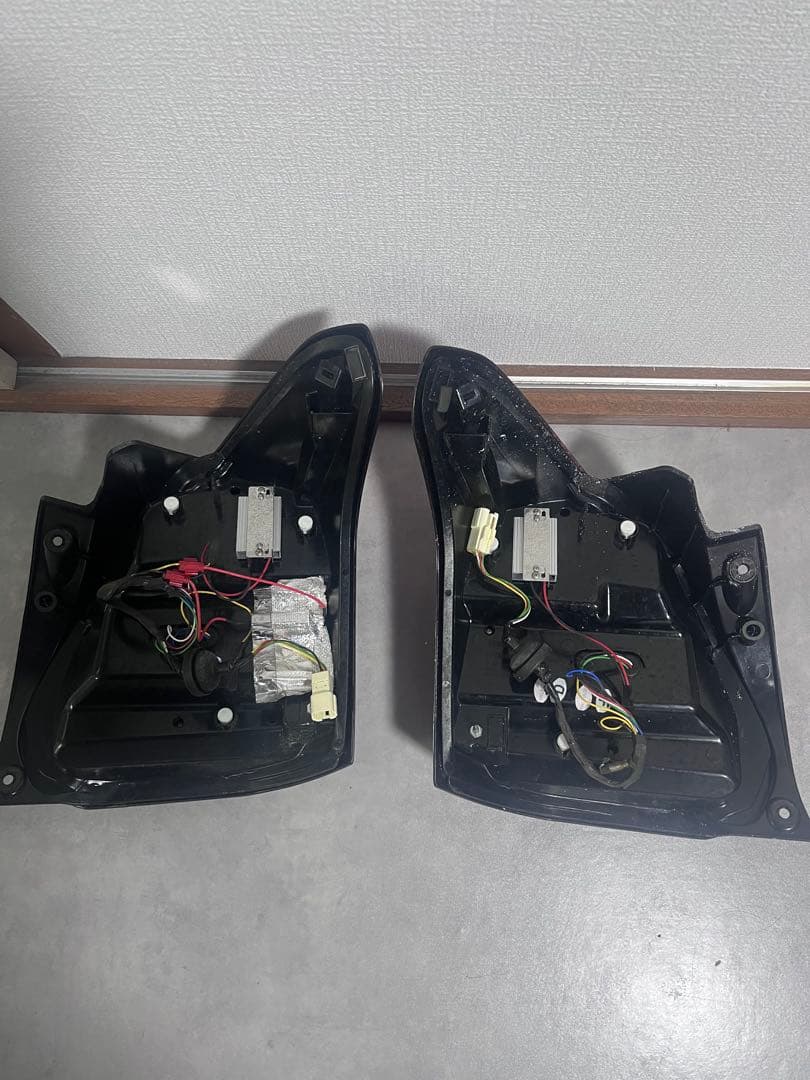 zc83s SONAR テールランプ　レッド
