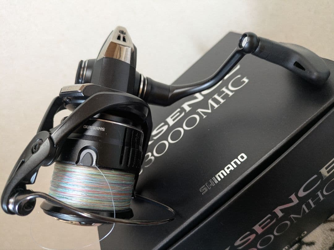 まずまず美品のシマノ 21 エクスセンス C3000MHGです。