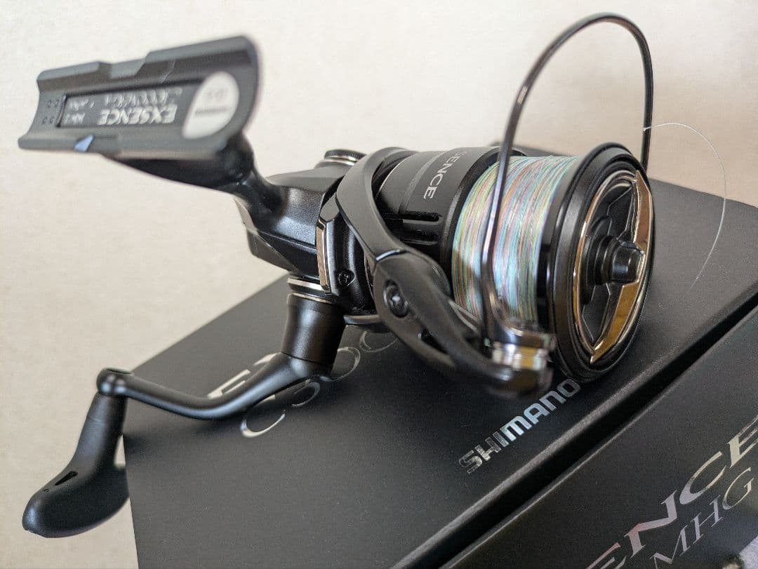 まずまず美品のシマノ 21 エクスセンス C3000MHGです。