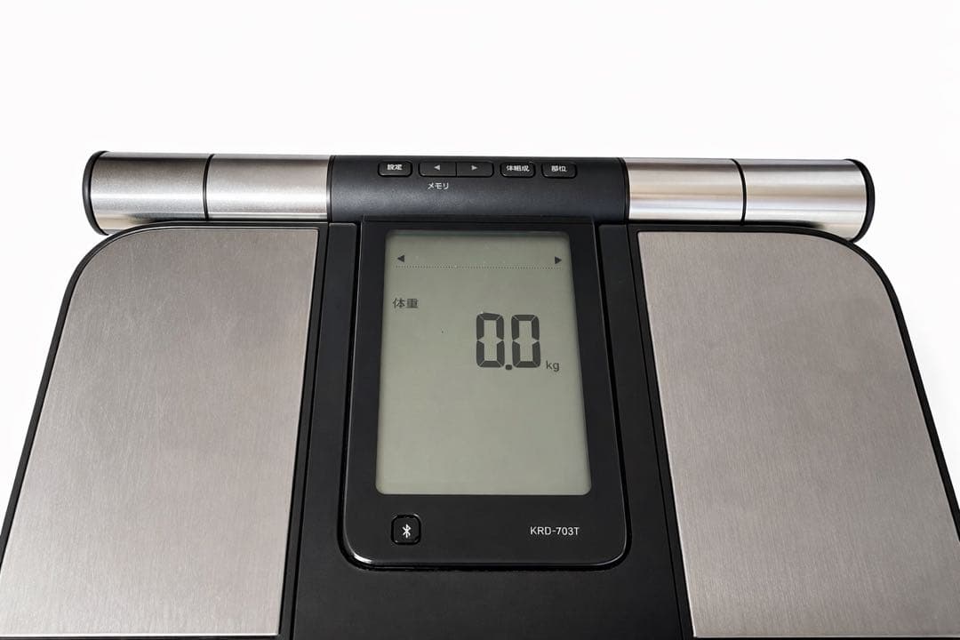OMRON Karada Scan KRD-703T 体脂肪計