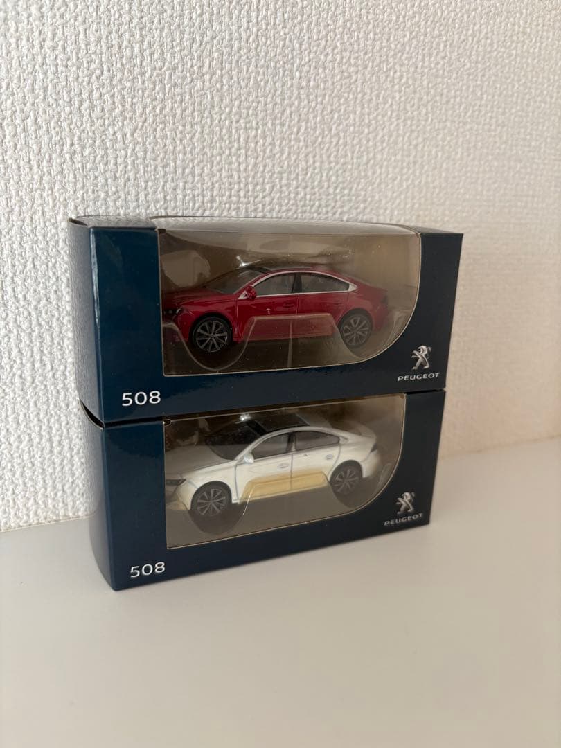 プジョー508 ミニカー2色セット