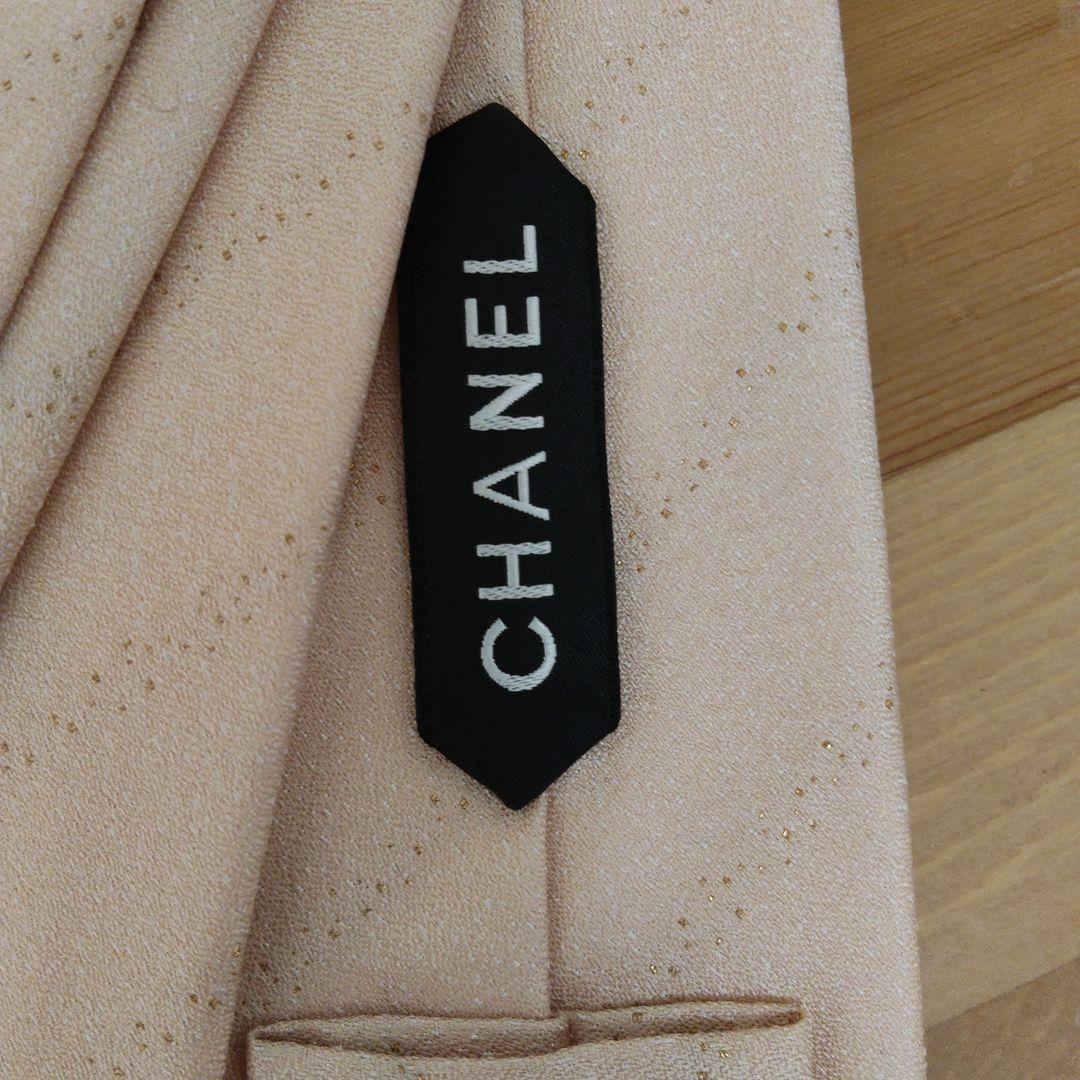 CHANEL 薄いピンク ストライプ ネクタイ