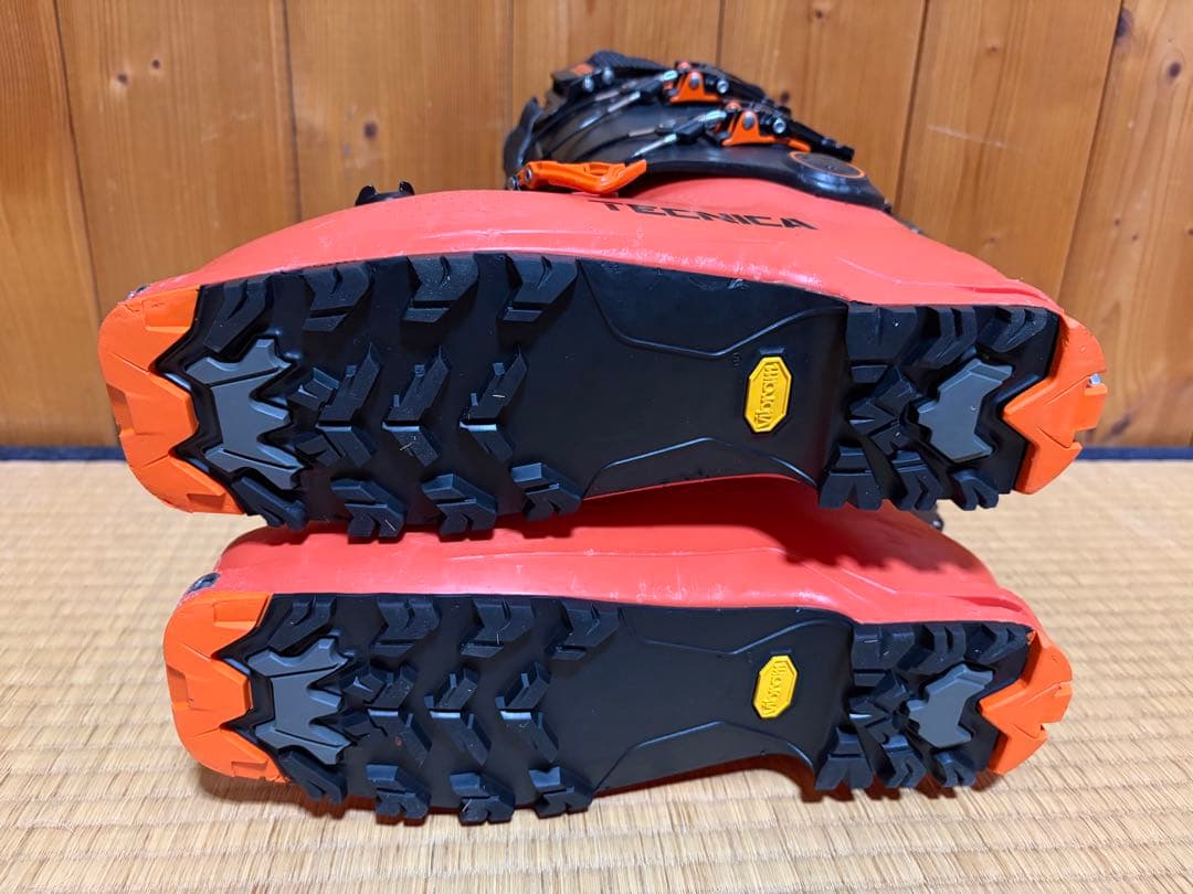 テクニカ TECNICA ZERO G TOUR PRO 27.5cm