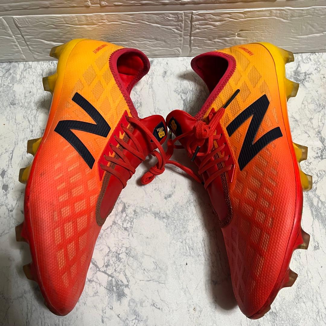 ニューバランス　FURON V4 FG サッカーシューズ　スパイク