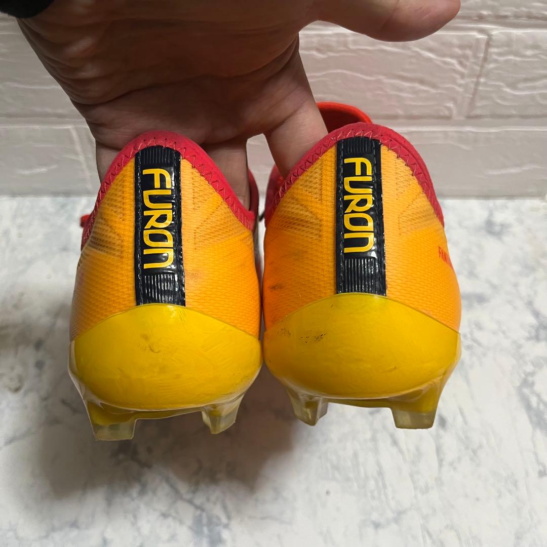 ニューバランス　FURON V4 FG サッカーシューズ　スパイク