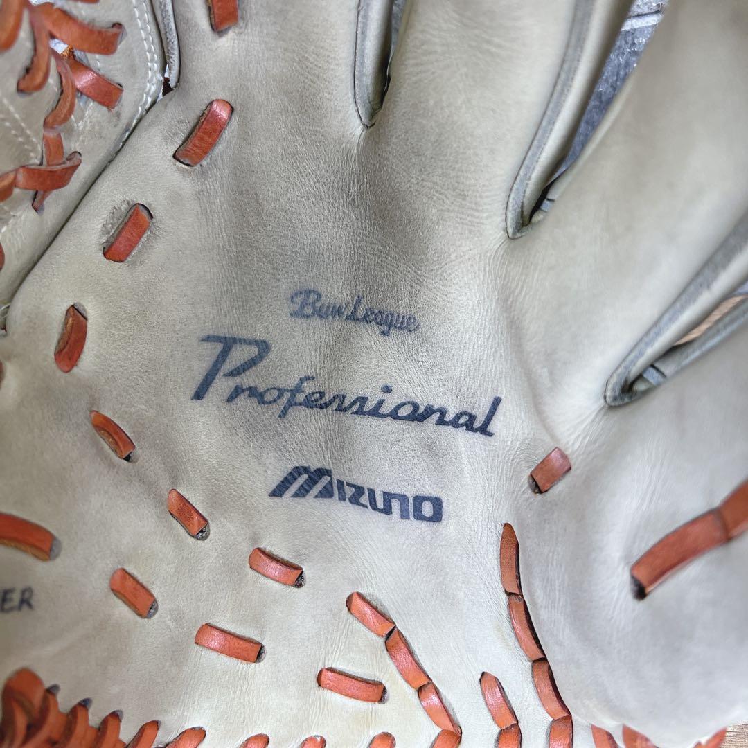 【美品】Mizuno　ミズノ　グローブ　小笠原モデル　軟式用　内野手　右投げ