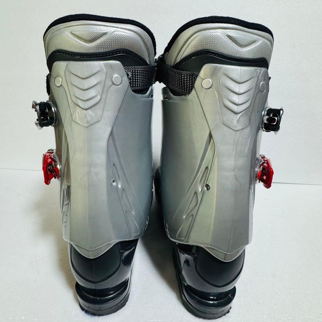 28cm28.5cm スキーブーツNORDICA グレーシルバー灰色初心者特価