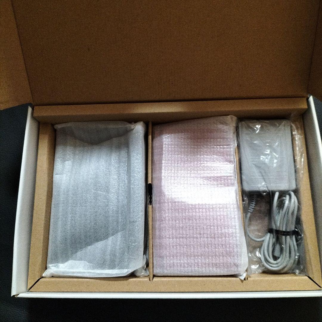 3ds  メタリックレッド　新品未使用