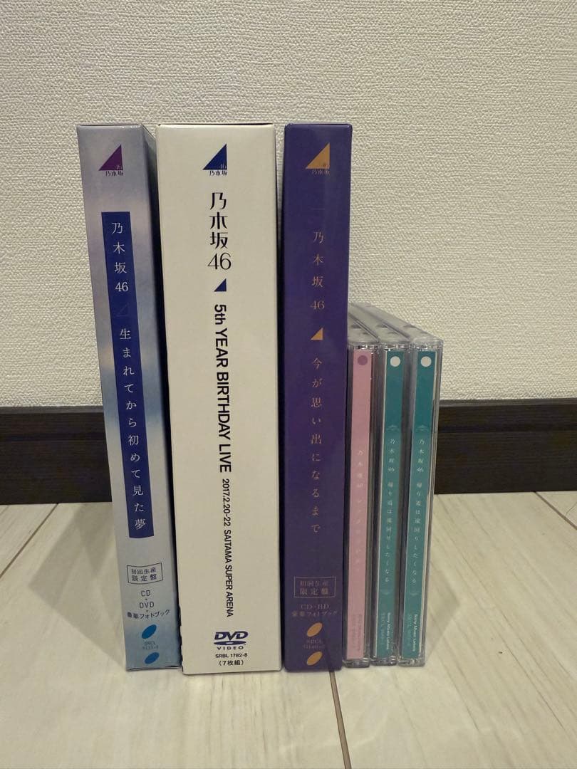 乃木坂46 CD、DVD、ライブアルバム