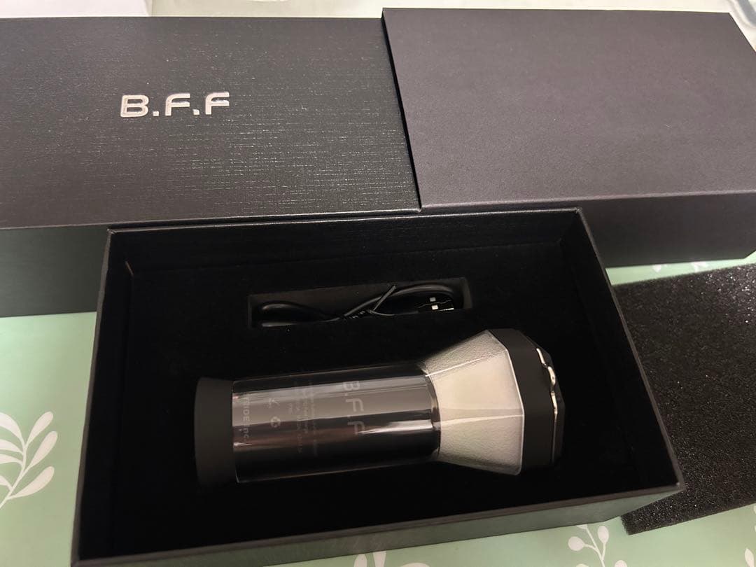 NATURA BFF 次世代型LEDライト