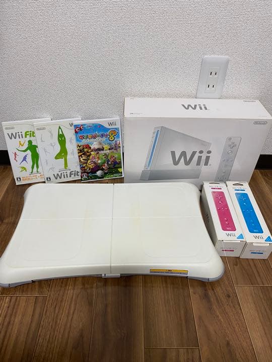 Nintendo Wii RVL-S-WD本体＋周辺機器　7点セット