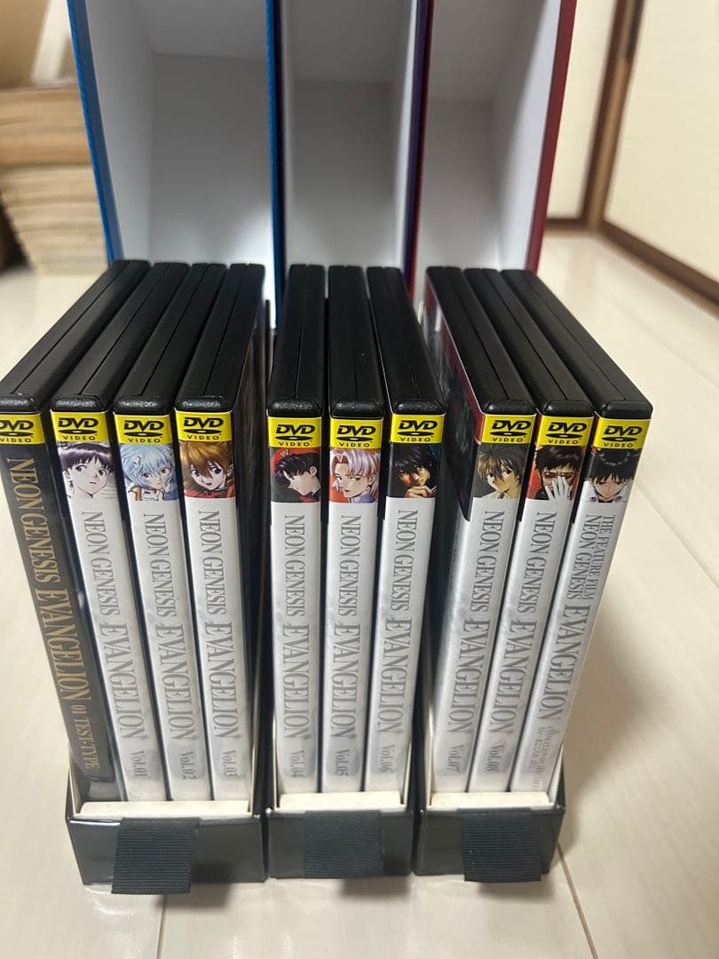 エヴァンゲリオン　漫画14巻　アニメDVD 劇場版　序破急　DVD セット売り
