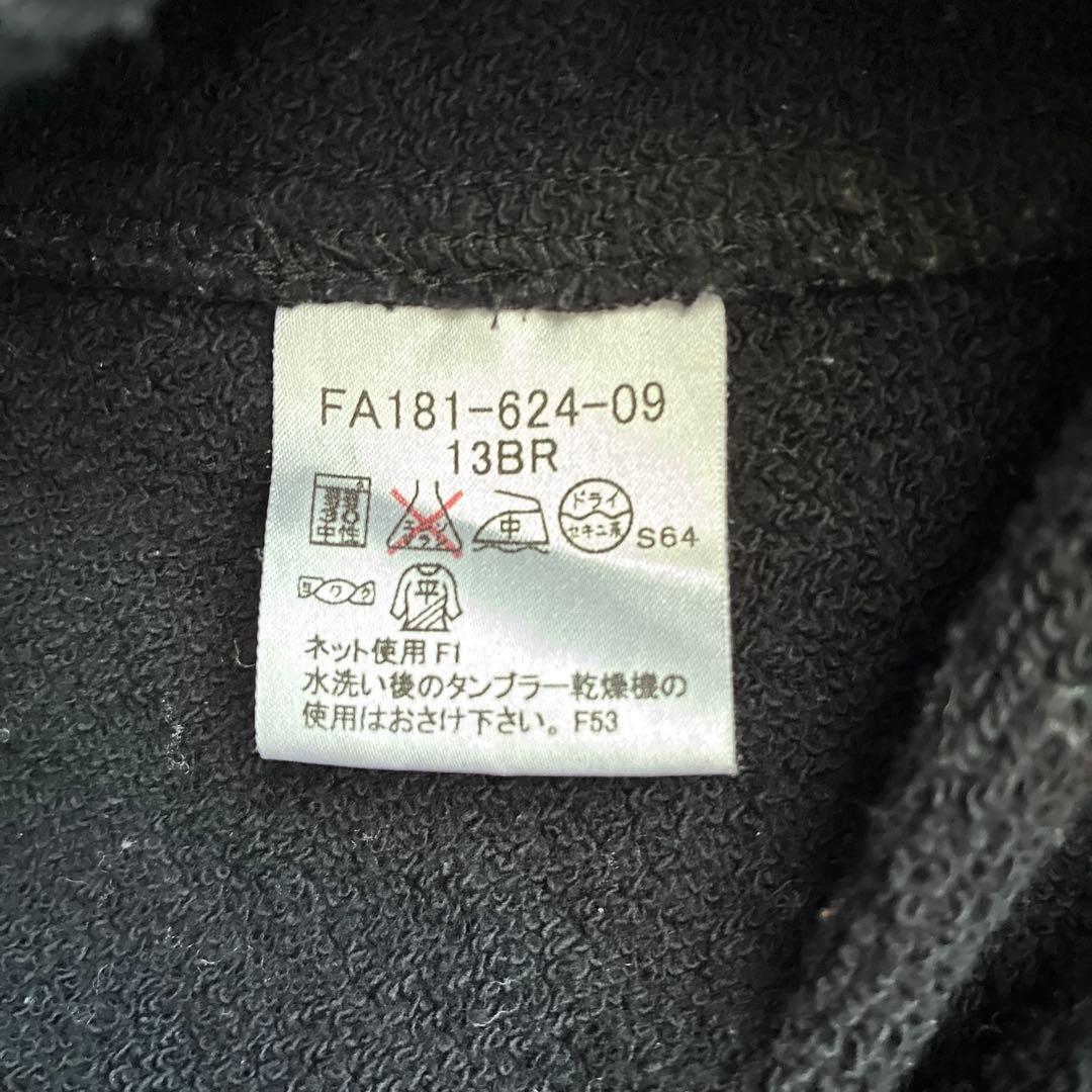 BURBERRY LONDON フード付パーカー　ブラック