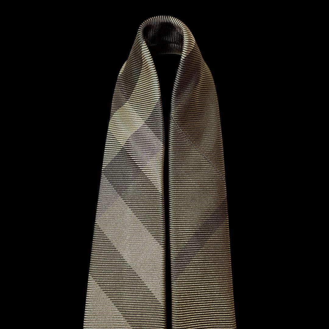 未使用近い BURBERRY ノバチェック ネクタイ カーキ ベージュ
