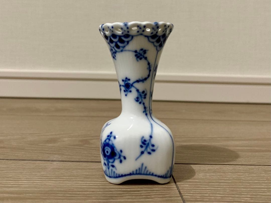 お値下げ中。ロイヤルコペンハーゲンのフラワーベース