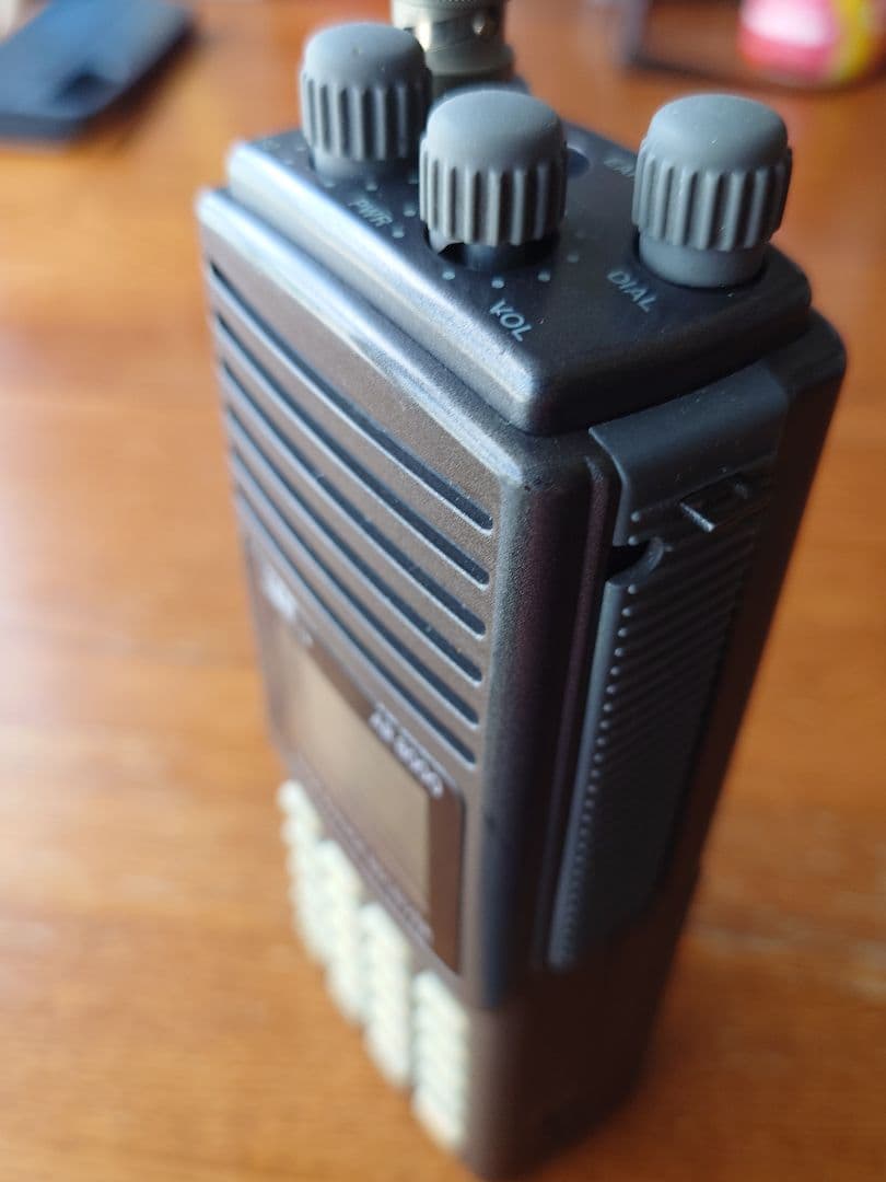 AOR AR 8000 広帯域受信機