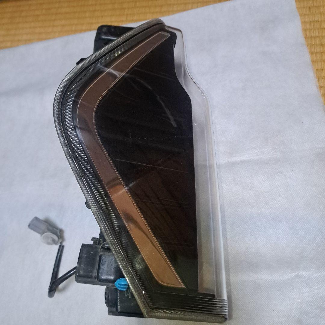 ダイハツ★タントカスタム★LA600S★テールランプ★インナーブラック★左★良品