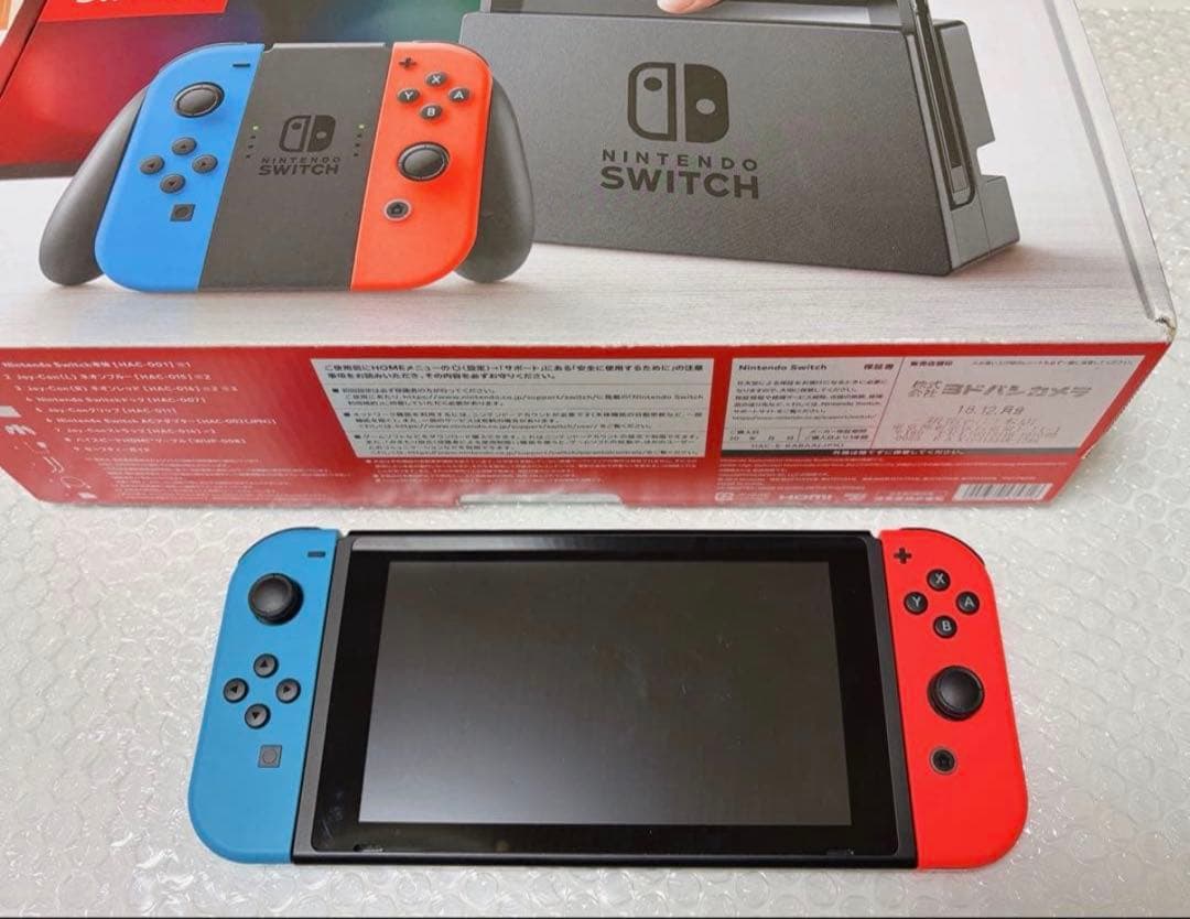 え*り様 美品Nintendo Switch ネオンブルー/ネオンレッド 本体