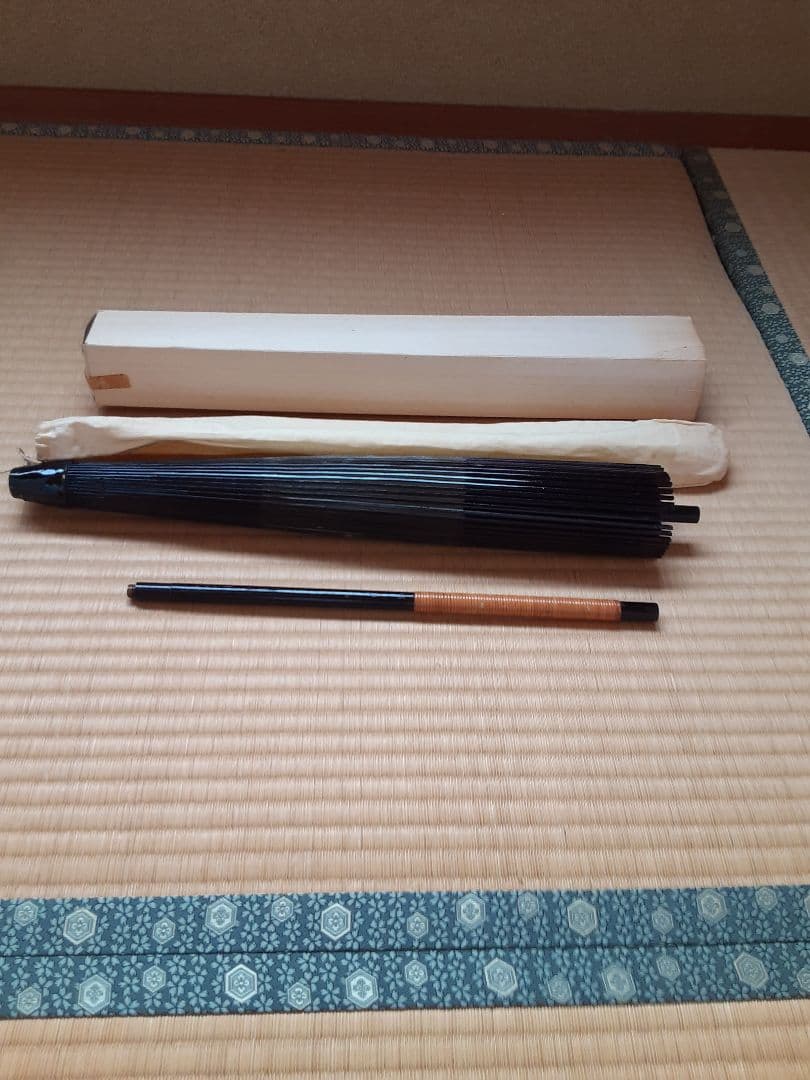 日本舞踊　和傘　舞踊傘