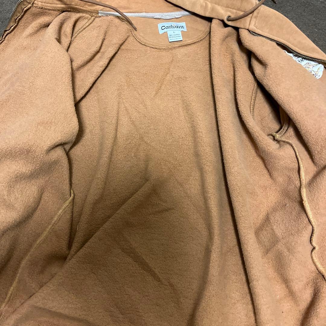 Carhartt ブラウン フルジップフーディ