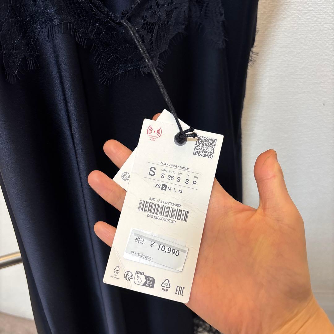 新品 ZARA サテン レース キャミワンピース ネイビーS ワンピ
