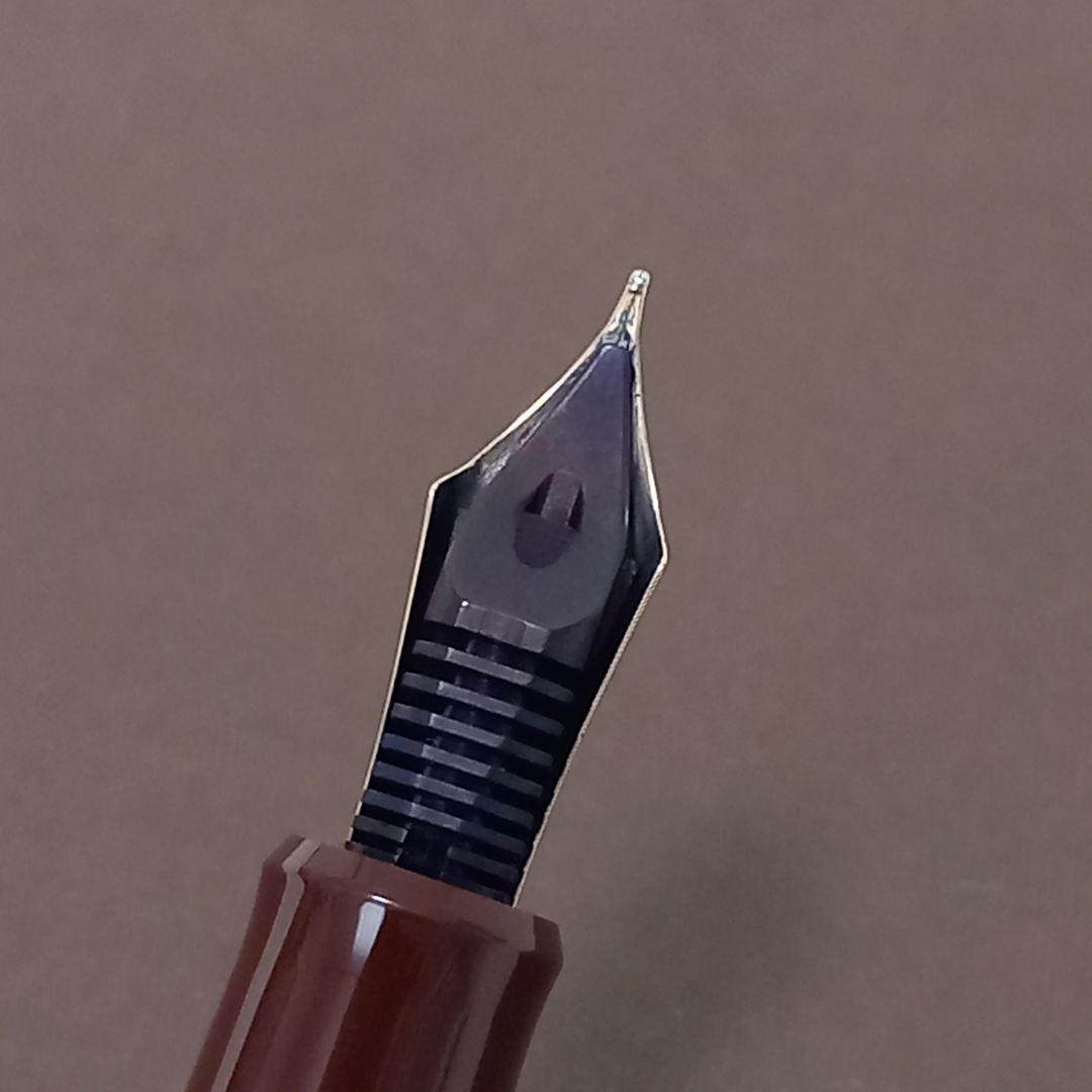 ●美品●　PILOT　CUSTOM743　14K-585　万年筆　ディープレッド