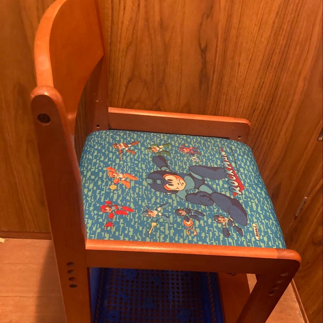 ロックマン　学習椅子