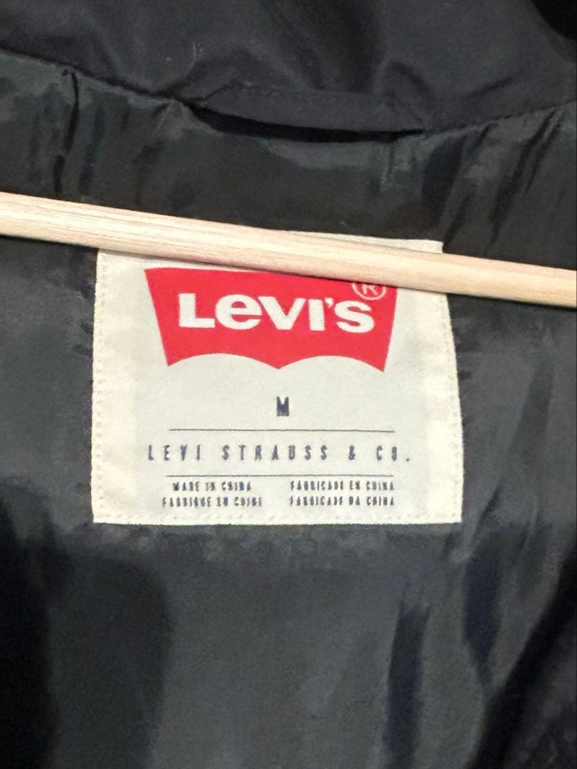 LEVI'S ダウンベスト size M