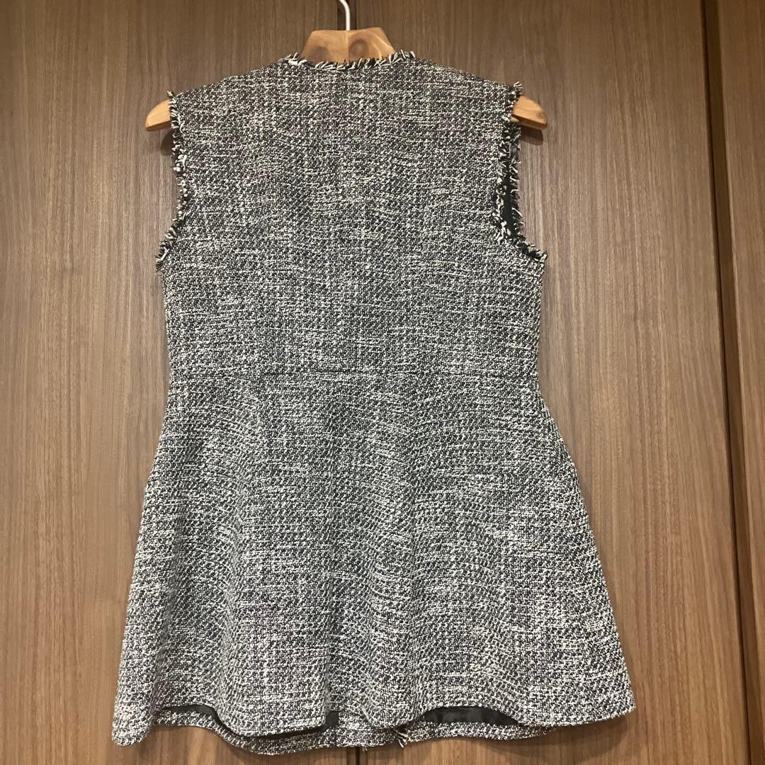 NATURAL BEAUTY BASIC ペプラムジレ ツイード M タグ新品