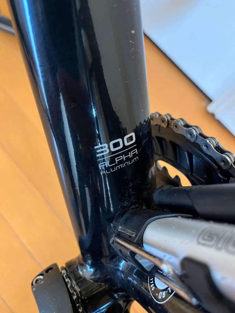 美品ロードバイクEMONDA ALR 5 105仕様（送料込,直接引渡し可）