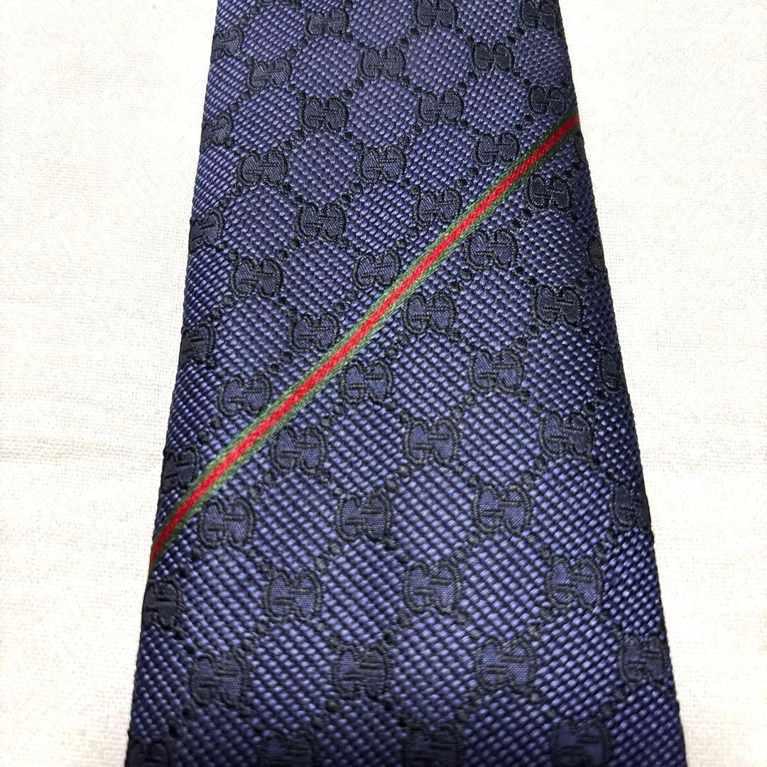 GUCCI グッチ　ネクタイ　ネイビー　シェリーライン　GG柄　美品