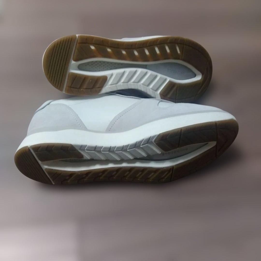 ASICS　アシックス　スニーカー