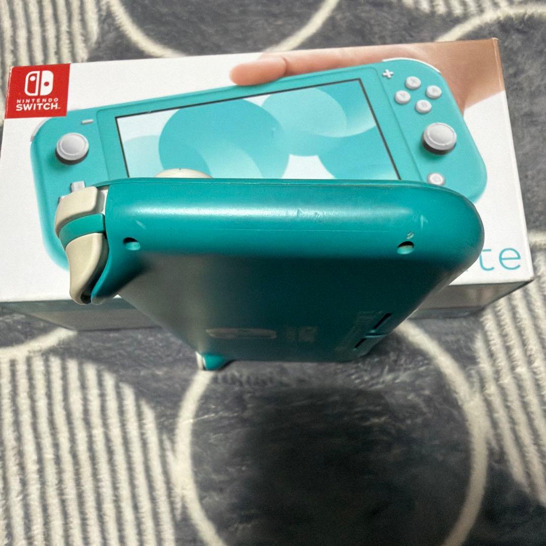 ジャンク品　Nintendo Switch Lite 充電器と箱付き