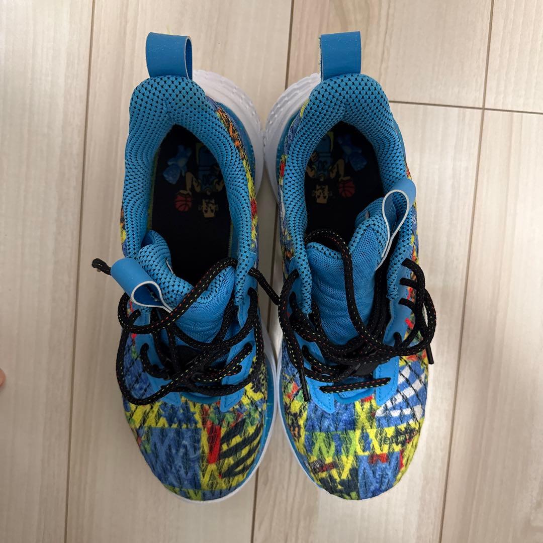 バスケットボールシューズ curry10