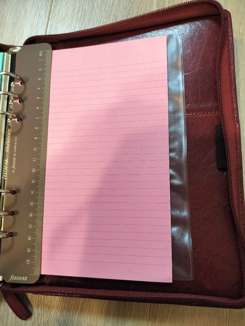 Filofax システム手帳　ロックウッド　バイブルジップ　希少カラー　ワイン