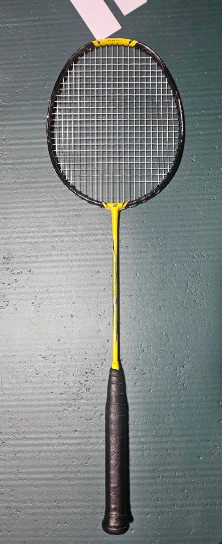 YONEX ナノフレア 1000z pro 3u5 ガットは27ポンド値下げ