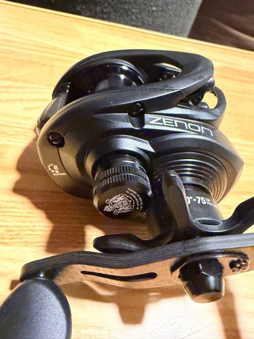 Abu Garcia Zenon Core BF7 ベイトリール