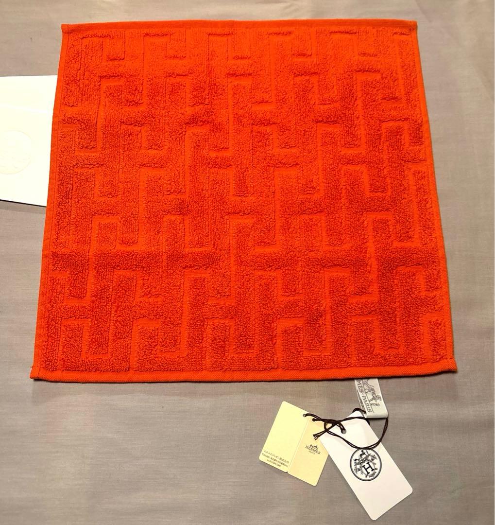 【C】HERMES タオルハンカチとハンカチーフセット プレゼントセット付