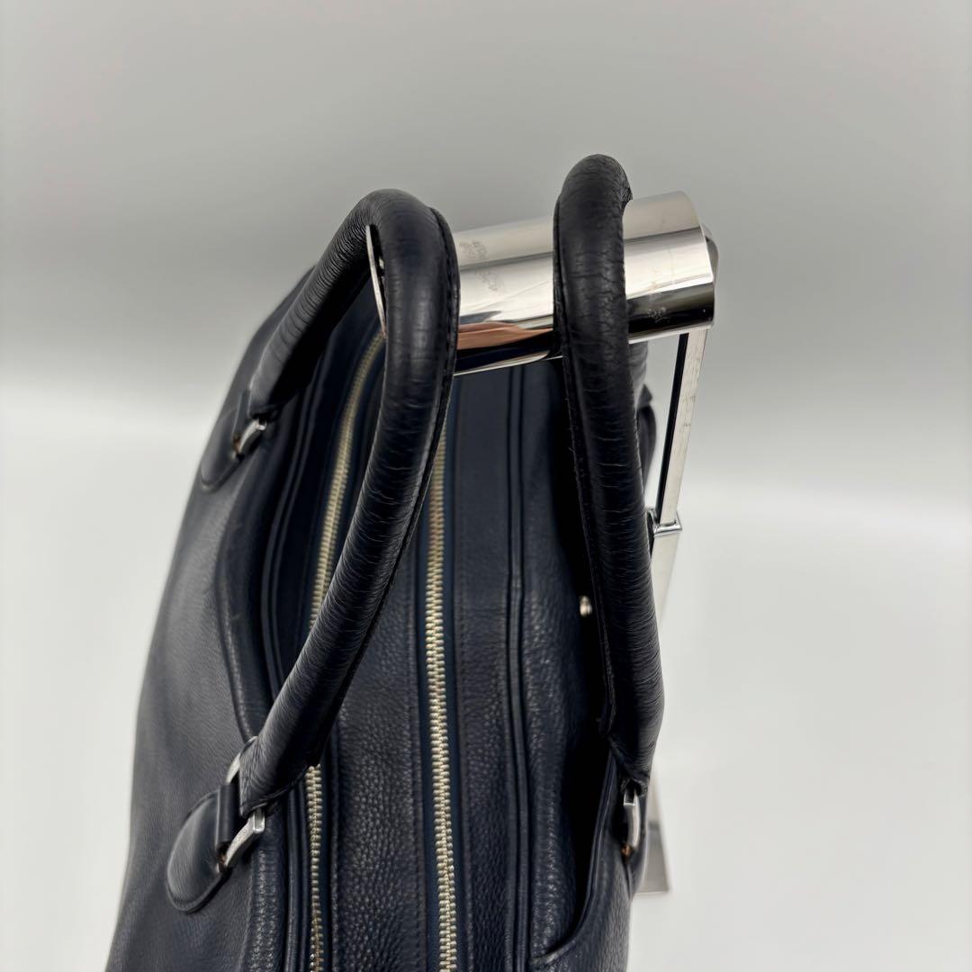 ✨希少✨　良品✨ペッレモルビダ メイデンボヤージュ ブリーフケース シボ革 黒