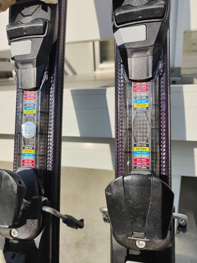 ミッドスキーSALOMON KARTスキー板140cmと 125cmセット売り☆