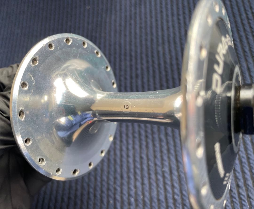 NJS SHIMANO DURAACE 36H フロントハブ　競輪　ピスト
