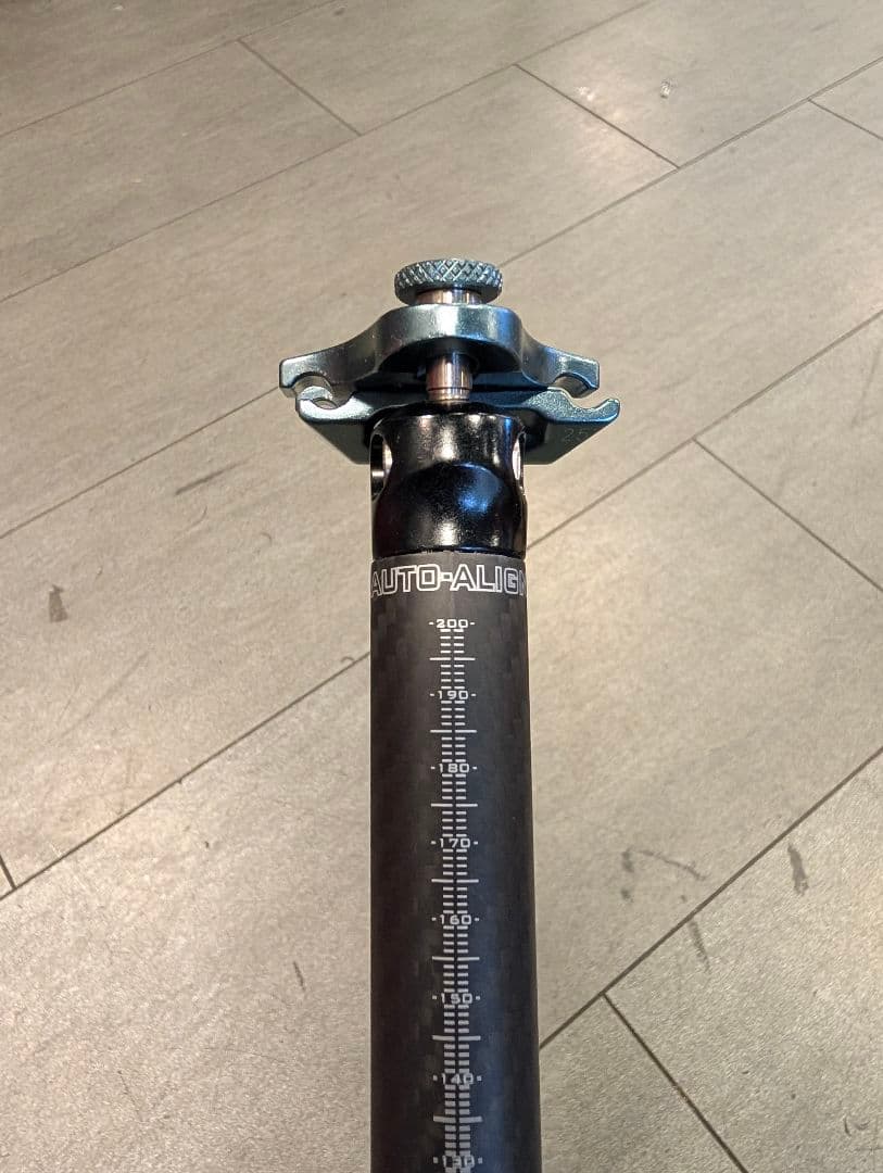 パーツ Giant Vector Carbon - Seatpost - Adv/SL