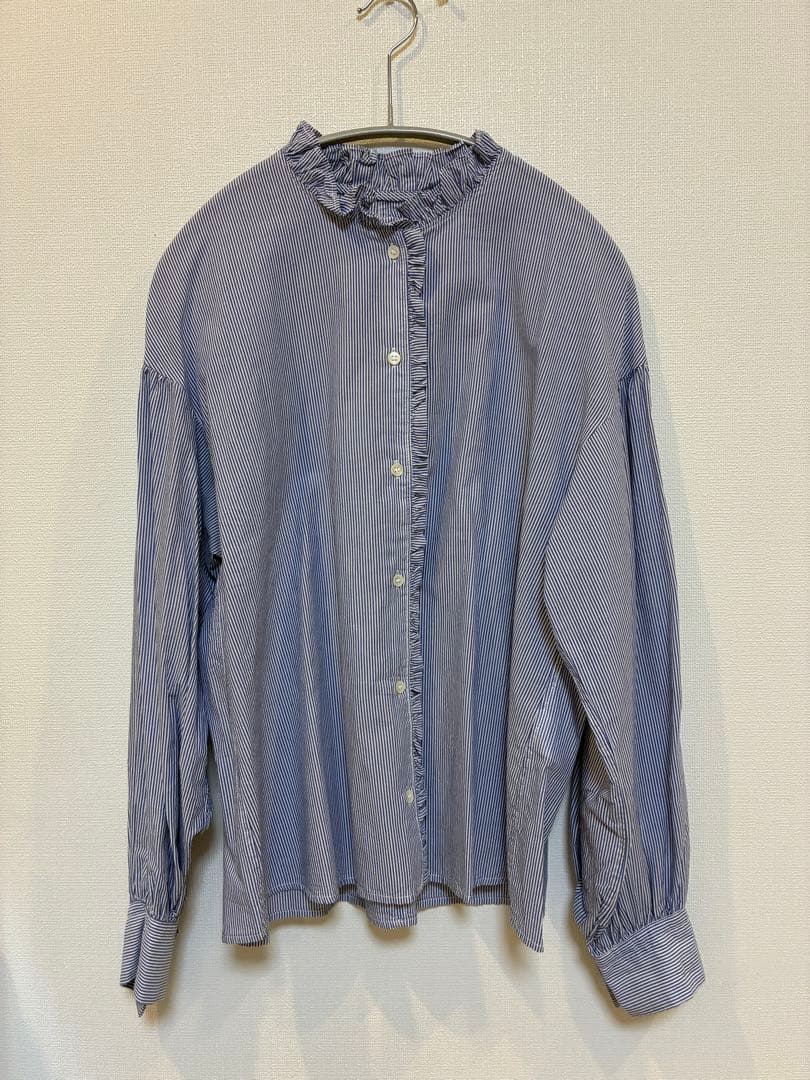 美品　SLOBE IENA ミニフリルブラウス　ブルー