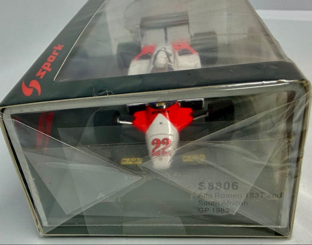 美品 1/43 スパーク アルファロメオ 183T 南アフリカGP 1983