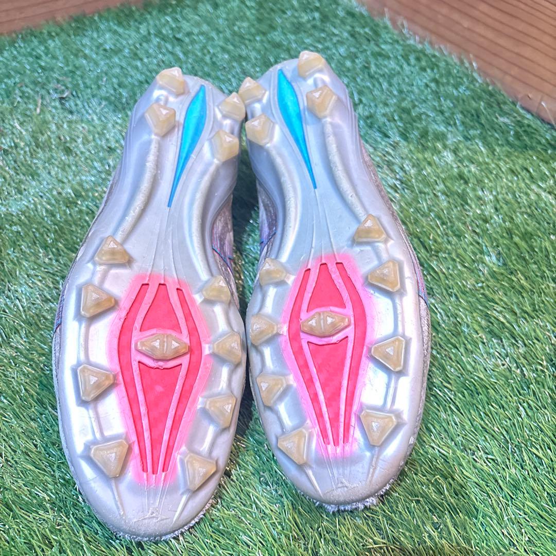 Mizuno α Japan