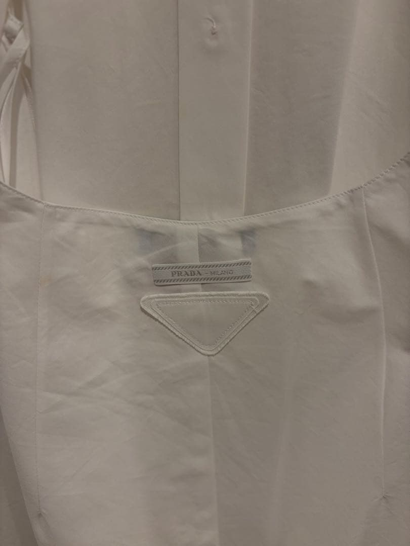 美品　Prada ホワイト ノースリーブシャツワンピース