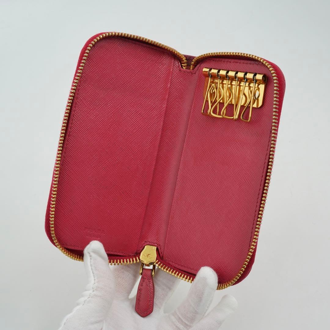 【未使用に近い】PRADA サフィアーノ　バイカラー　6連　キーケース