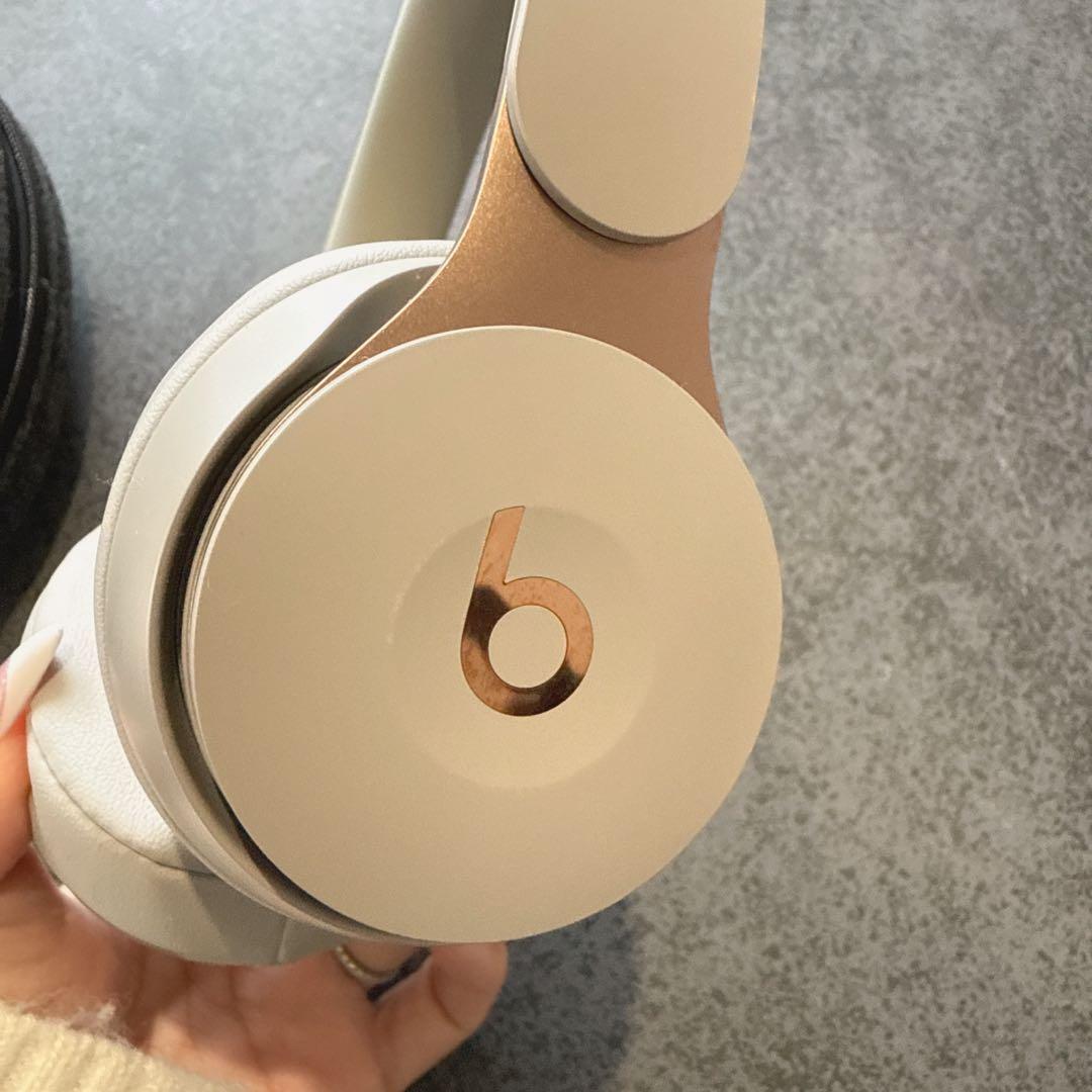 Beats ヘッドホン(ケース、コード付き)