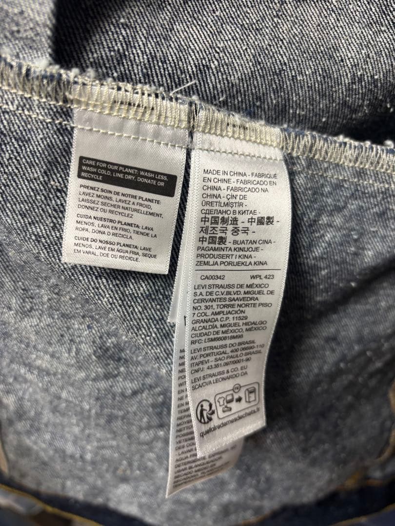 Levi's タイプ1 トラッカー デニムジャケット Roll Up
