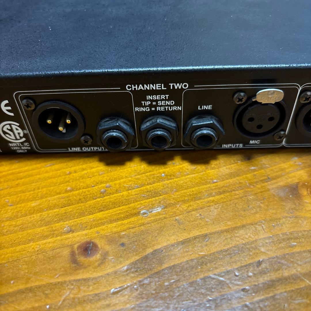 DBX386 デュアル真空管プリアンプ